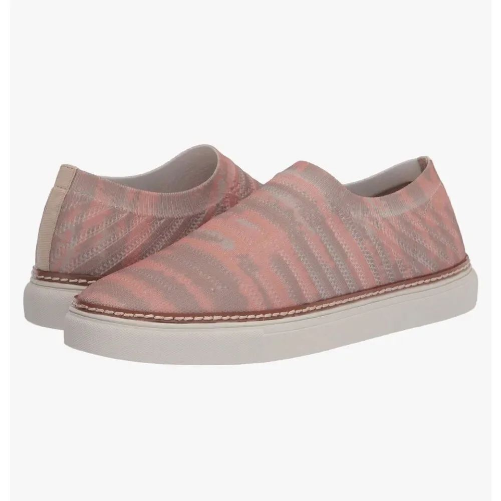 Vince Camuto Women's Keamalla Slip on Sneaker Size 7